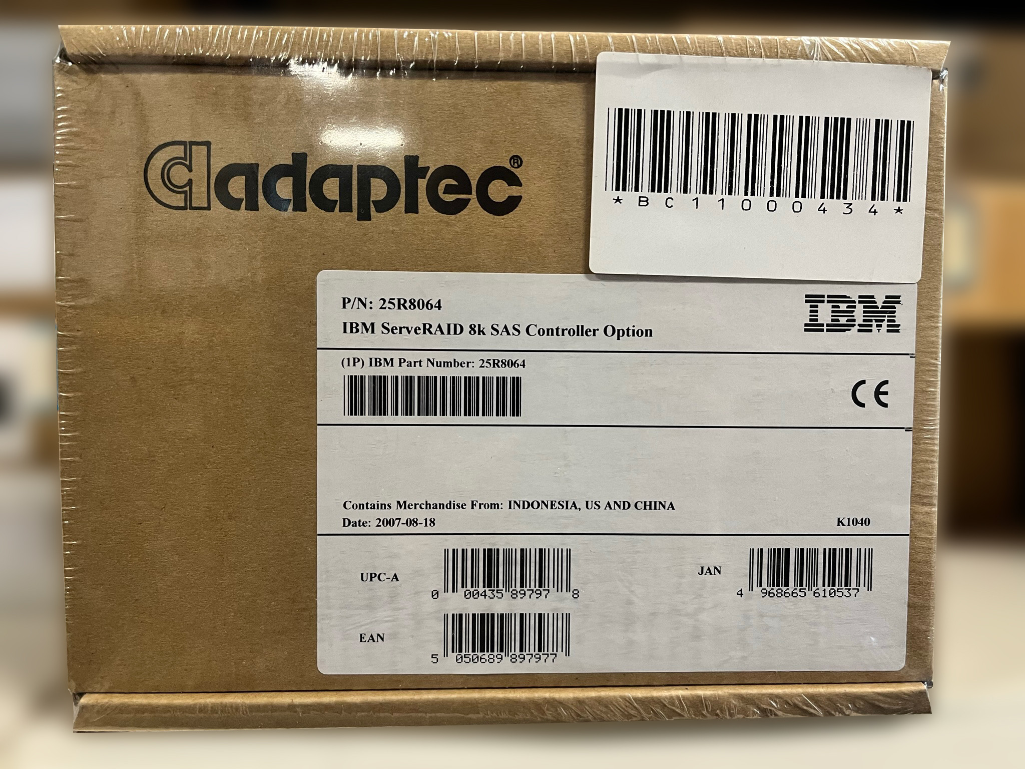 IBM ServeRAID 8k SAS 3Gb PCIe controller - 25R8064 - NEW